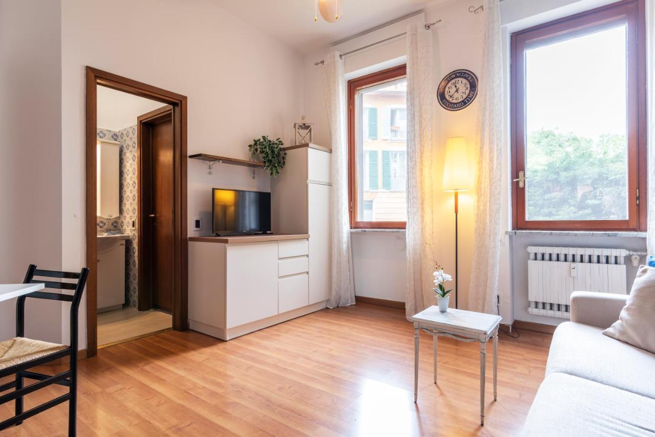 Casa Blu Flexyrent Apartment Wifi - No Ac Мілан Екстер'єр фото